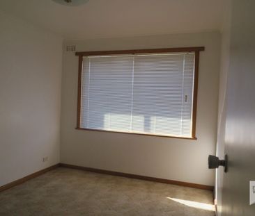 Centrally located family home in quiet location. - Photo 6