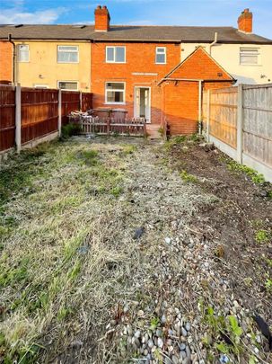 2 bedroom terraced house to rent - Photo 1