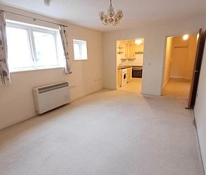 Bingley Court, Canterbury, CT1 2SW, Kent - Photo 2