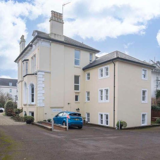 Moorend Park Road, Cheltenham, GL53 - Photo 1