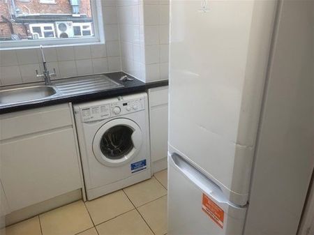 Pembroke Court, Cowley, Oxford - Photo 5