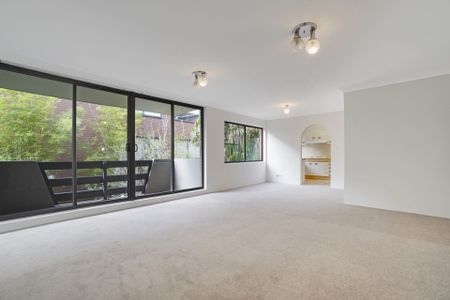 111/141-147 Cook Road, Centennial Park - Photo 2