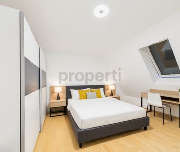 Renovated 4.5-room duplex in historic farmhouse with balcony, Rothr... - Photo 2