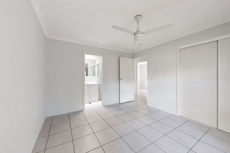 3 Bedroom Townhouse in Prime Carseldine - Photo 3