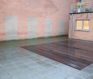 Zeer ruim gelijkvloersappartement met 2 slaapkamers en prachtig terras - Photo 4