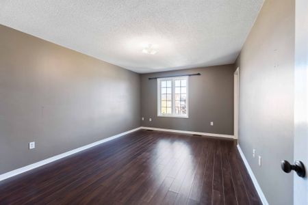 For Lease - 24 WHITEFISH Crescent, Hamilton, Ontario - Photo 3