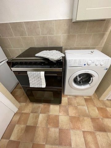 Snakes Lane, Southend-on-Sea, Essex, SS2 6UA - Photo 3