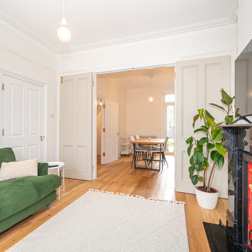 3 Bed Terraced House, Medusa Road, SE6 - Photo 1