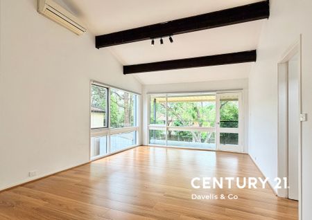 Perfect Family Home - Photo 3