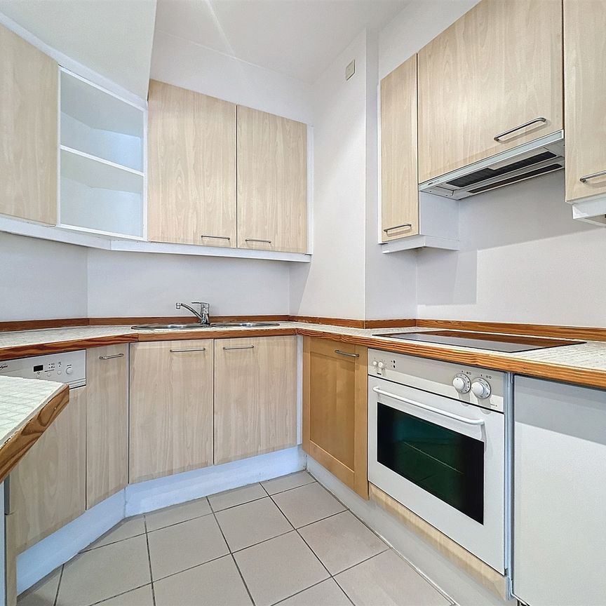 Appartement te huur - Photo 1