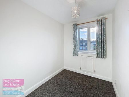 3 bedroom mews to rent - Photo 2