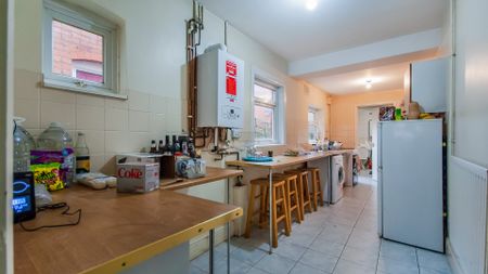 29 Wallace Road - Photo 5