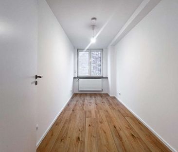 KL - Nähe Mall, 3 ZKB, EBK, Tageslichtbad, 2x Klimaanlage, Stellplatz - Photo 4