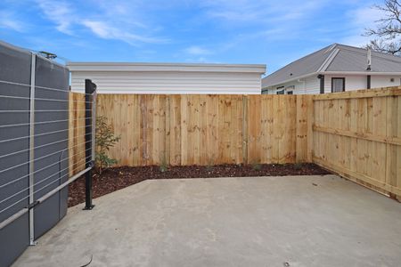 Naenae Living - Photo 5