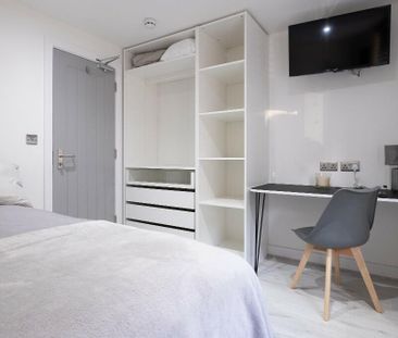 4 bedroom house to rent - Photo 3