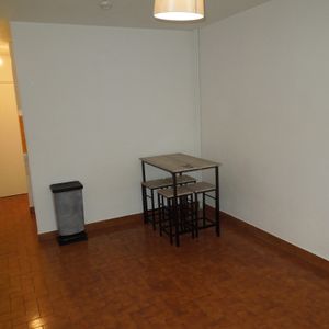 Location Appartement 1 pièce 21m² MONTPELLIER 34090 - Photo 2