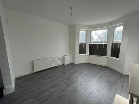 5 bedroom house to rent - Photo 2