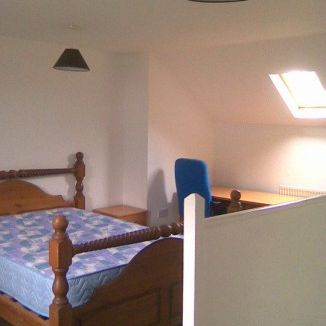 Superb 4 Bed Student House - Photo 1