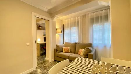 Carrer de la Riera Blanca, L'Hospitalet de Llobregat, Catalonia 08903 - Photo 2