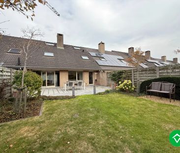 Prachtige rijwoning met 3 slaapkamers, tuin en garage te Roeselare - Photo 6