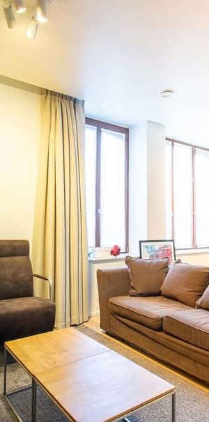 Appartement te huur in Oudergem voor € 1.400 met 2 slaapkamers - foto 1