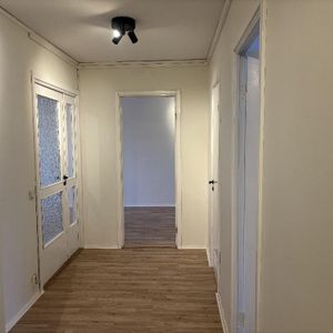 Domarebacken, Norsborg - Photo 2