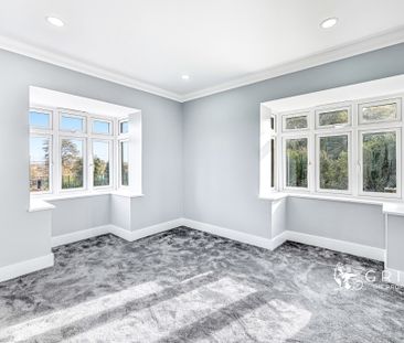 Greenacres, Fobbing, SS17 - Photo 4