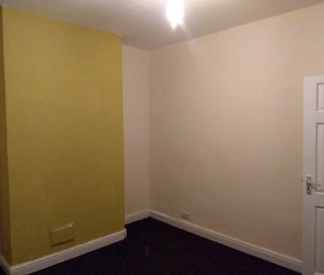 3 Bed Terraced House, Dundas Road, S9 - Photo 4