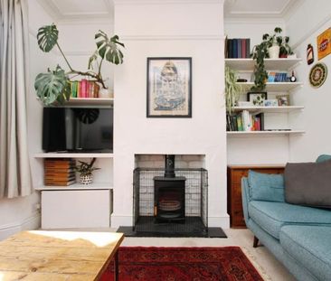 3 bedroom terraced house to rent - Photo 1