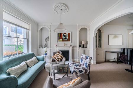 4 bedroom flat to rent - Photo 4