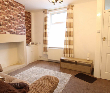 2 bedroom terraced house to rent - Photo 3