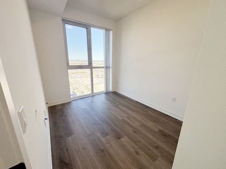 For Lease - 8 Interchange Way Unit# 2902, Vaughan, Ontario - Photo 3