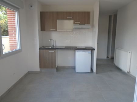 Location Appartement 1 pièce 26m² CASTANET TOLOSAN 31320 - Photo 2