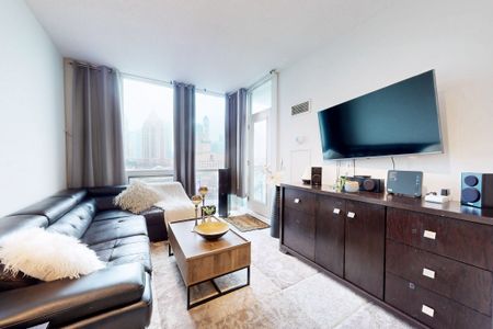 For Lease - 3939 Duke Of York Boulevard Unit# 701, Mississauga, Ontario - Photo 4