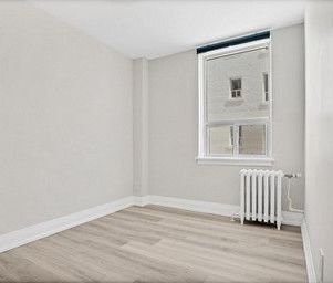 For Lease - 701 Eglinton Avenue Unit# 206, Toronto, Ontario - Photo 2