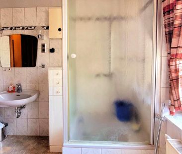 Platzwunder in Wuppertal: 4-Zi-Wohnung mit Parkett - Foto 5