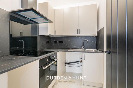 118 High Street, Ongar - Photo 4