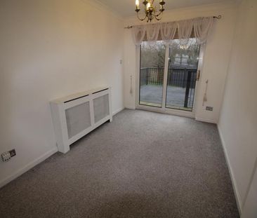 3 bedroom semi-detached house to rent - Photo 2