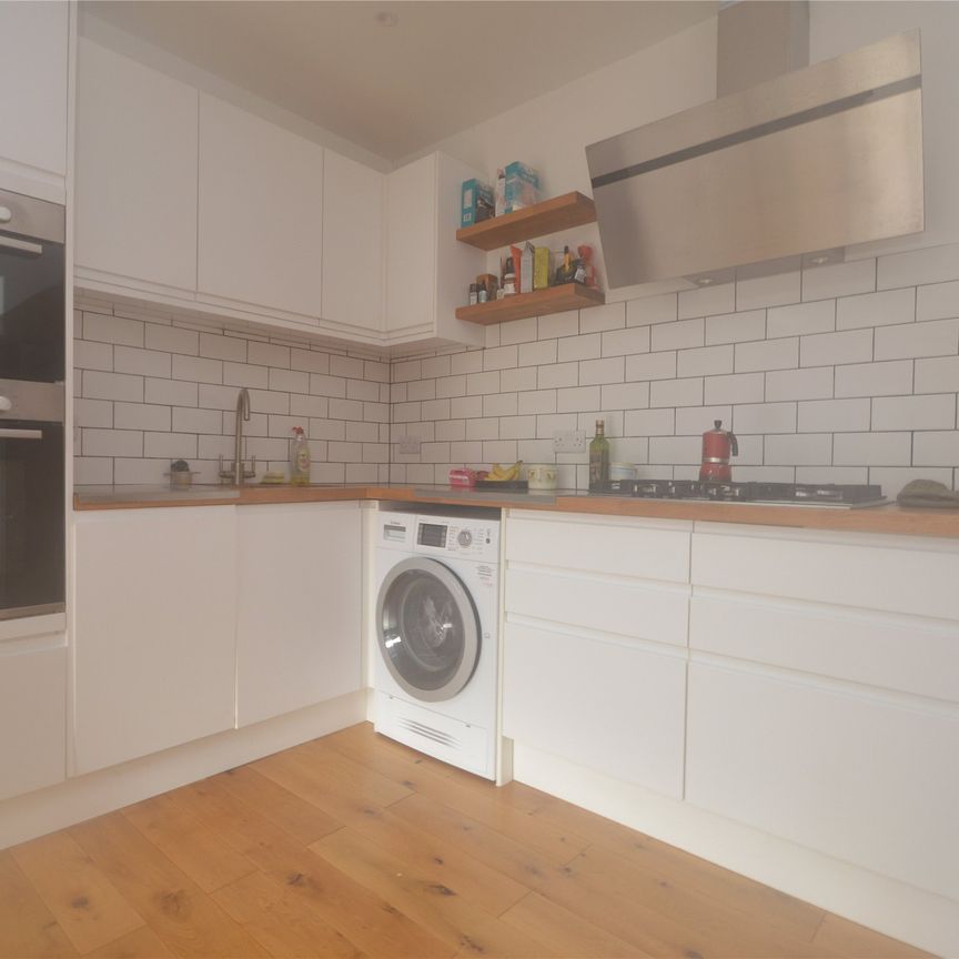 Marian Road, London, SW16 - Photo 1