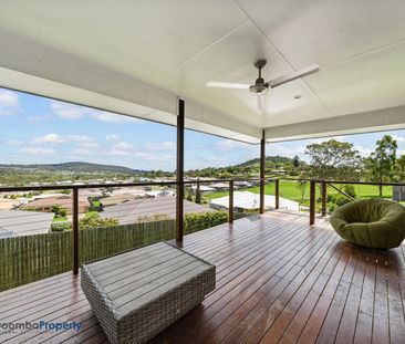 MAGNIFICENT VIEWS! - Photo 1