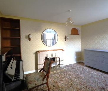 Coolmer, 45 Greencastle Street, Kilkeel, BT34 4BH - Photo 3