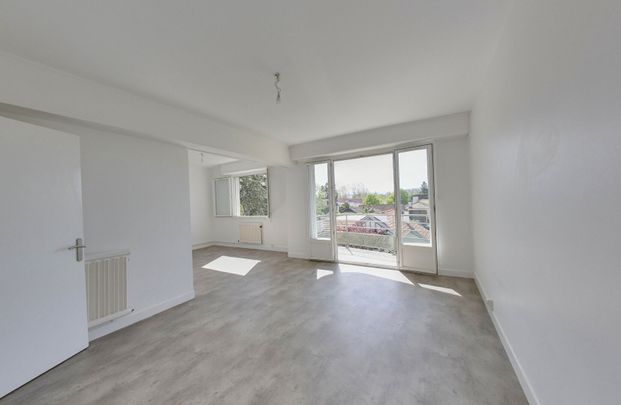 Allées de Morlaas - Appartement 3/4 pièces avec Vue PYRENEES, Balcons Cave et Garage privé, - Photo 1