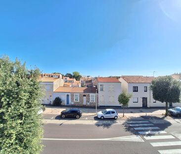 Location Appartement 1 pièce 24m² LES SABLES D OLONNE 85100 - Photo 3