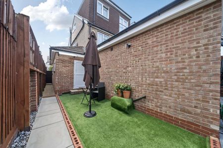 Studio to rent - Photo 5