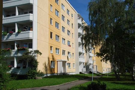 3-Raum-Wohnung mit Balkon nahe Schlossteich - Foto 2