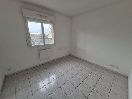 Location Appartement 3 pièces 55m² ANICHE 59580 - Photo 2