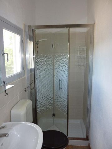 Location Maison 2 pièces 30m² GRAVIERES 07140 - Photo 4