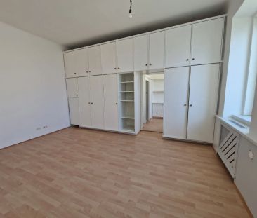 SONNIGE ALTBAUWOHNUNG MIT 3 ZIMMER - NÄHE SPITZ, U6 UND WASSERPARK - Foto 6