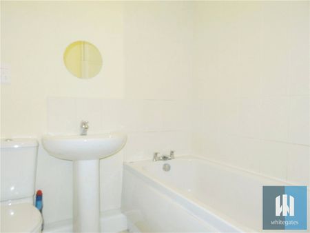 Croft Court, Mount Lane, Rastrick, Brighouse, HD6 - Photo 4