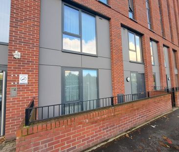3 Bed Flat, Stockport Road, M13 - Photo 6